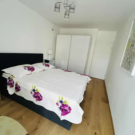 Lejlighed Charming Mari Znjan *