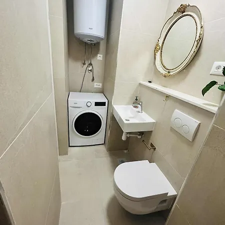 Charming Mari Znjan ספליט